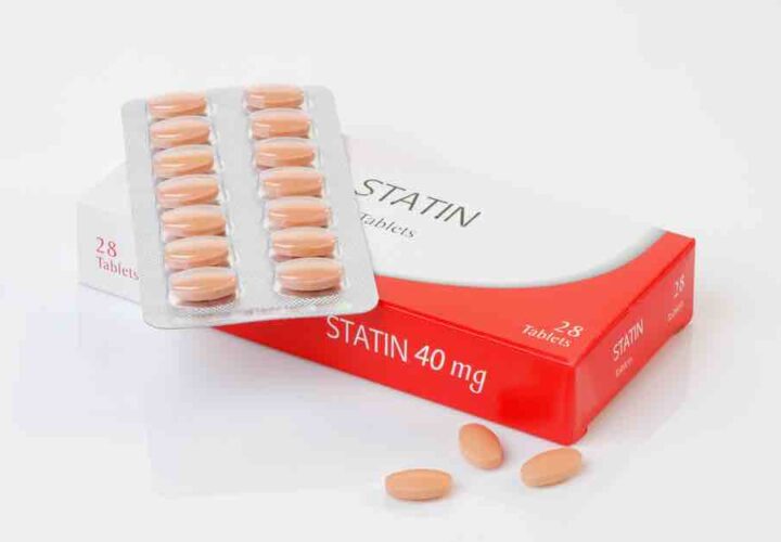 A pack of cholesterol drug statin for concussions and dementia