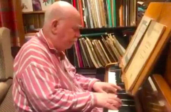 Paul Harvey, pianist with dementia