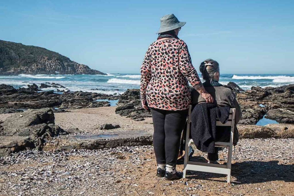 How Being Friends With Someone Who Has Dementia Can Be Good for You Both